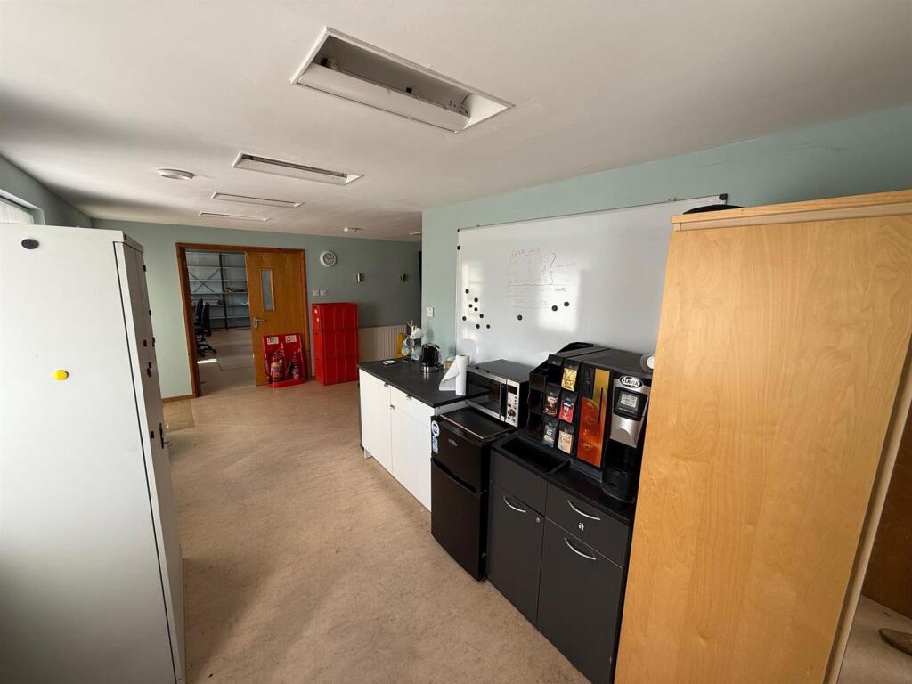 Additional image 3 of Stockwood Business Park, Redditch B96 6SX