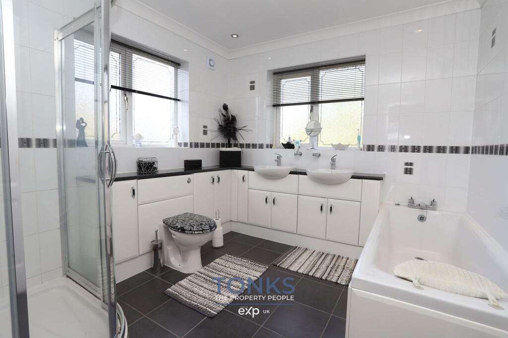 Additional image 17 of Westdean Close, Halesowen, B62 8UA