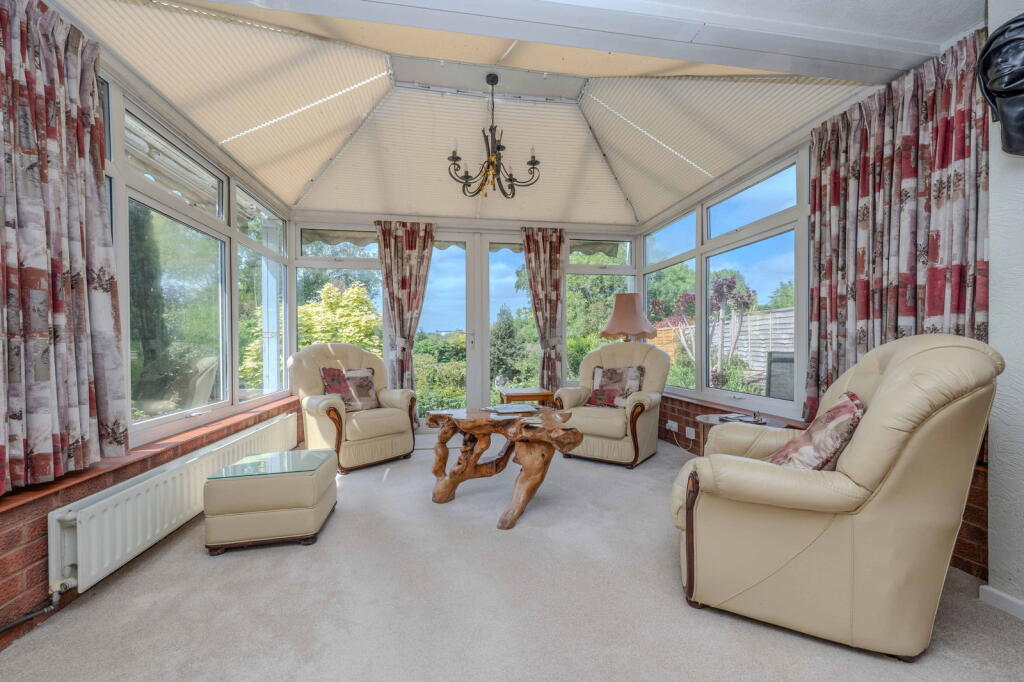 Additional image 4 of Brook End Drive, Henley-in-arden, B95 5JA