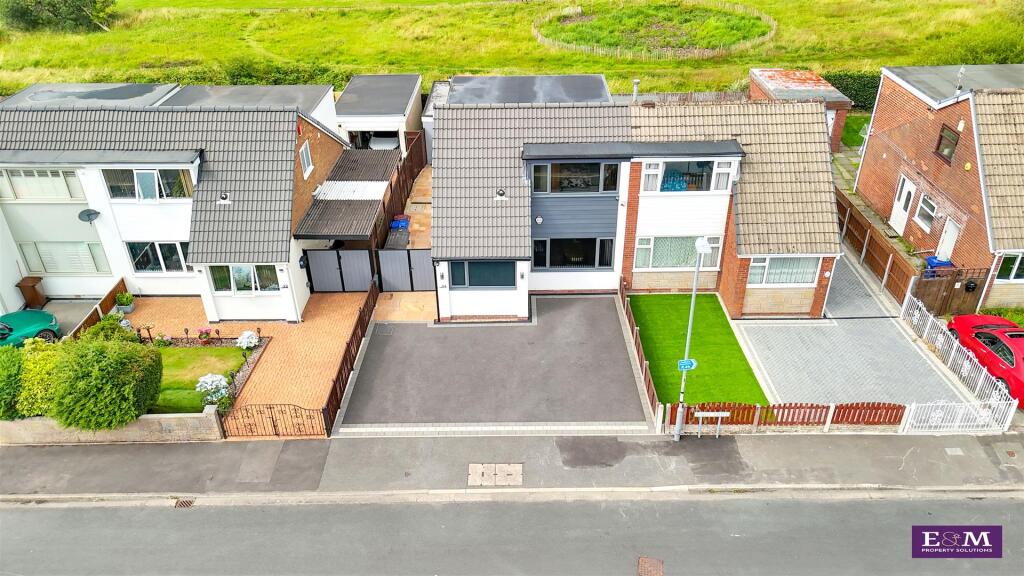 Additional image 36 of Kings Drive, Padiham