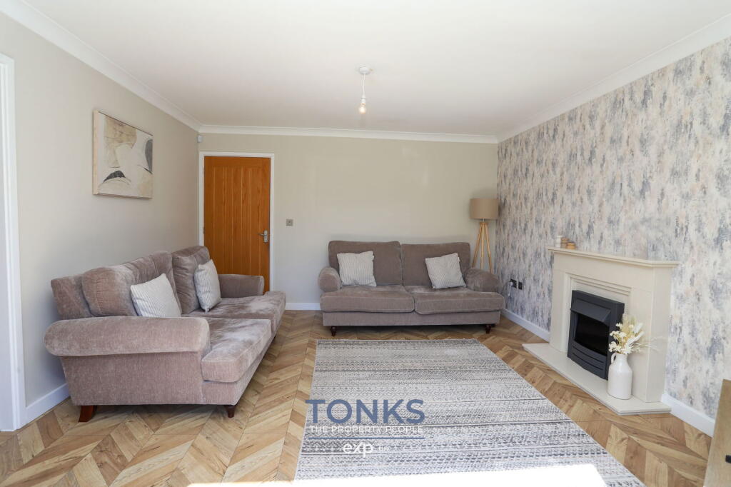 Additional image 5 of The Paddock, Private Drive off Hurst Green Road, Halesowen, B62 9PT