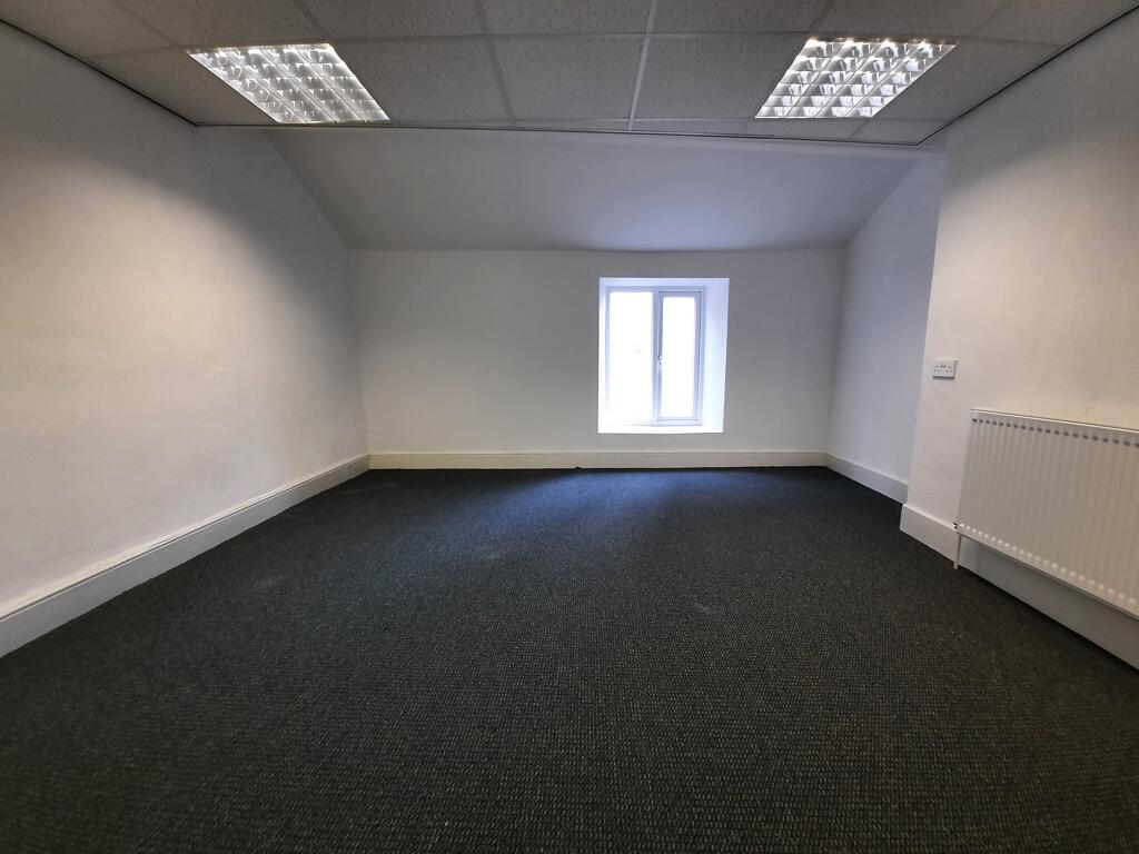 Additional image 5 of 84 St. James's Street, Burnley, Lancashire