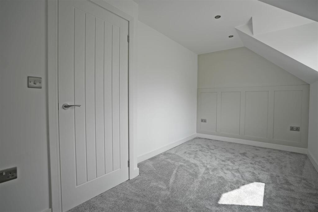 Additional image 12 of Woodsley Fold, Thornton