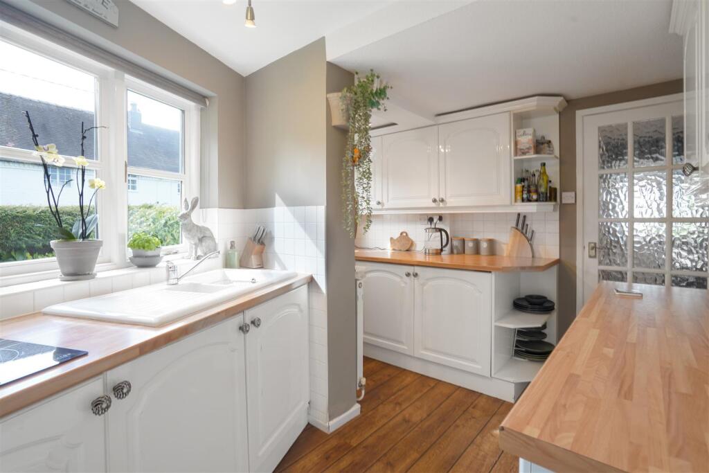 Additional image 8 of Main Road, Newton Regis