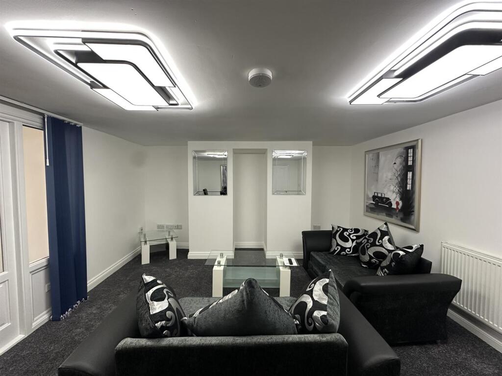 Additional image 4 of Kirkgate, Shipley