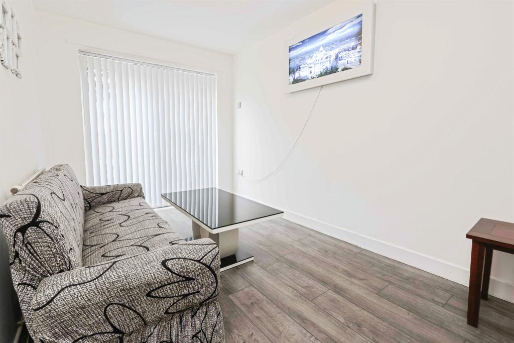 Additional image 4 of Dudley Road East, Tividale, Oldbury