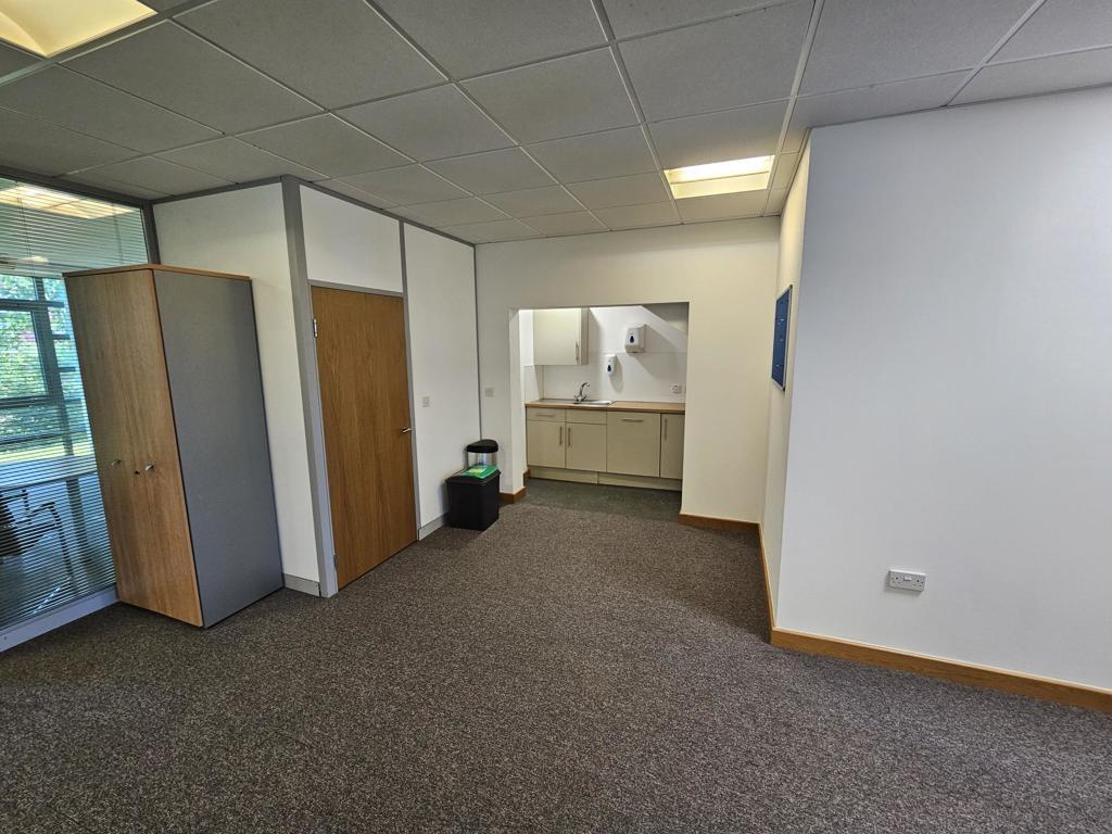 Additional image 19 of 9 Aston Court , George Road, Bromsgrove, Worcestershire, B60