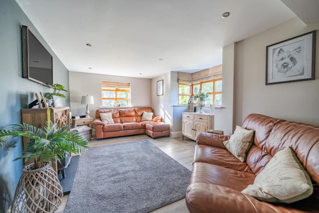 Additional image 25 of Stonehouse Lane, Alvechurch, Birmingham B48