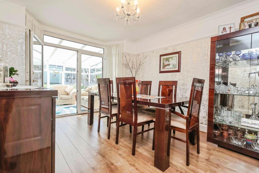 Additional image 19 of Barnford Crescent, Oldbury