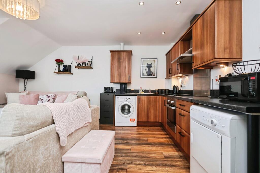 Additional image 11 of Cardale Street, ROWLEY REGIS