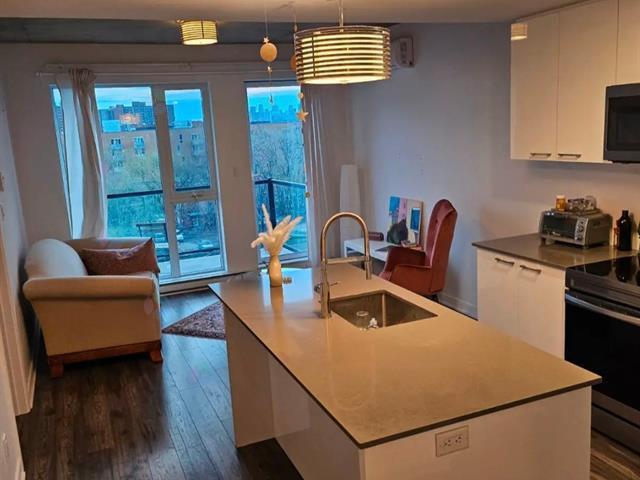 40 Rue St-Sylvestre|#601|Longueuil (Le Vieux-Longueuil), Quebec J4H2W2