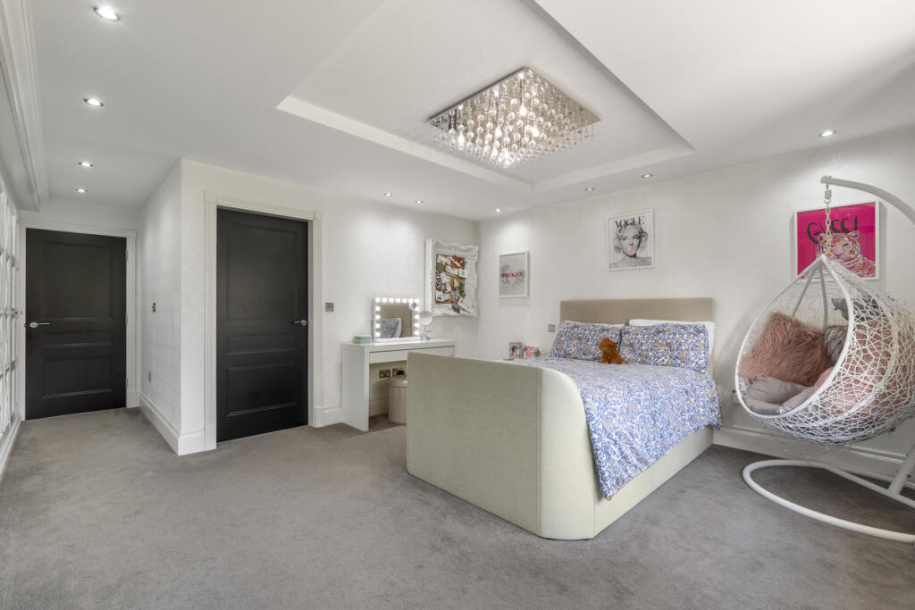 Additional image 37 of Wawensmere Road, Henley-in-arden, B95