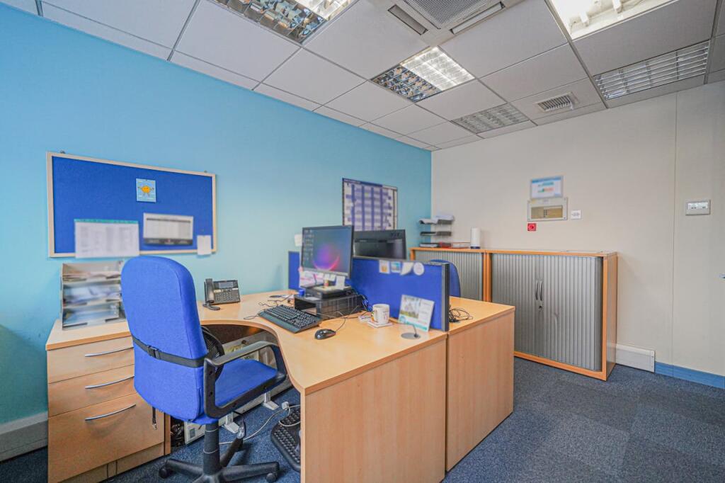 Additional image 11 of 336 Stratford Road, Shirley, Solihull, B90 3DN