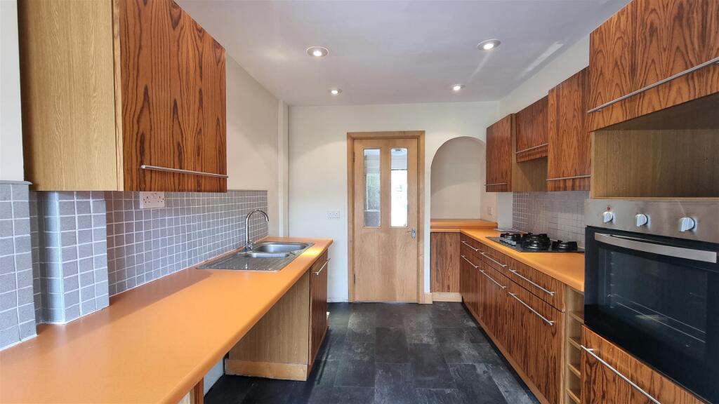 Additional image 4 of Wythwood Road, Hollywood