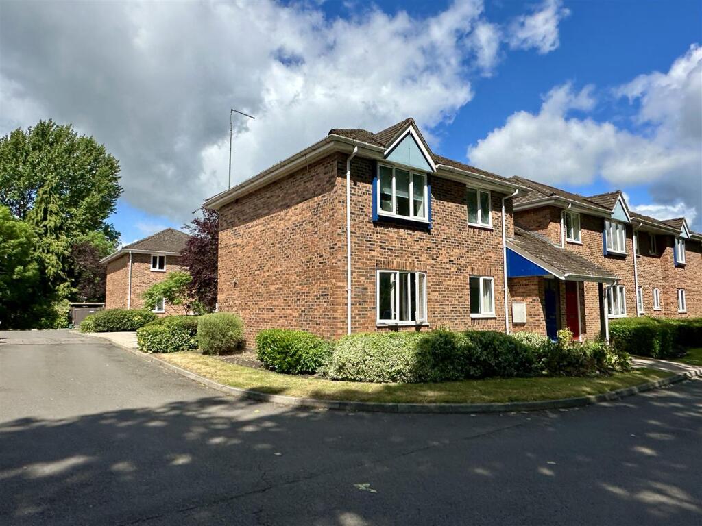 Additional image 4 of Corinthian Court, Alcester