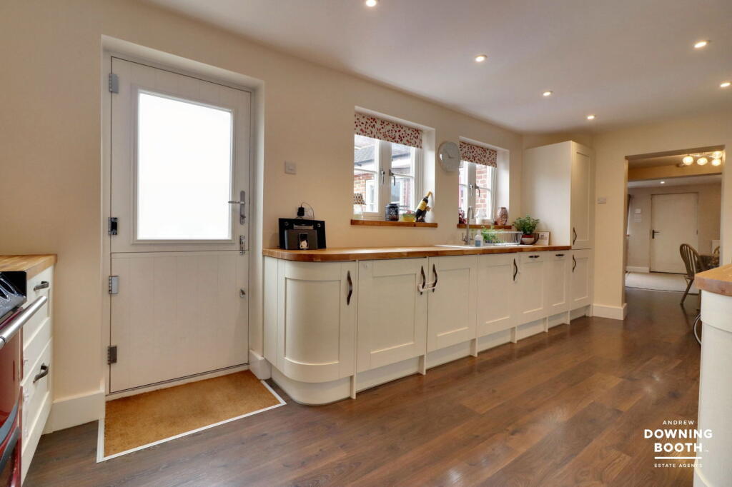 Additional image 11 of The Square, Elford - Five Double Bedroom Detached Cottage