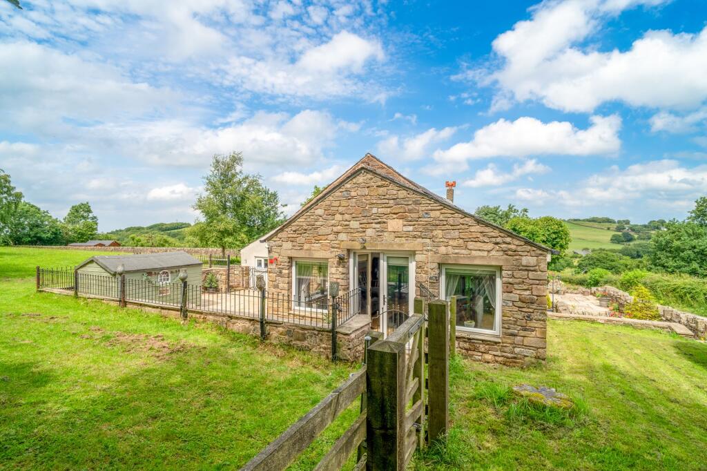 Additional image 53 of Meadow Head Lane, Darwen, BB3