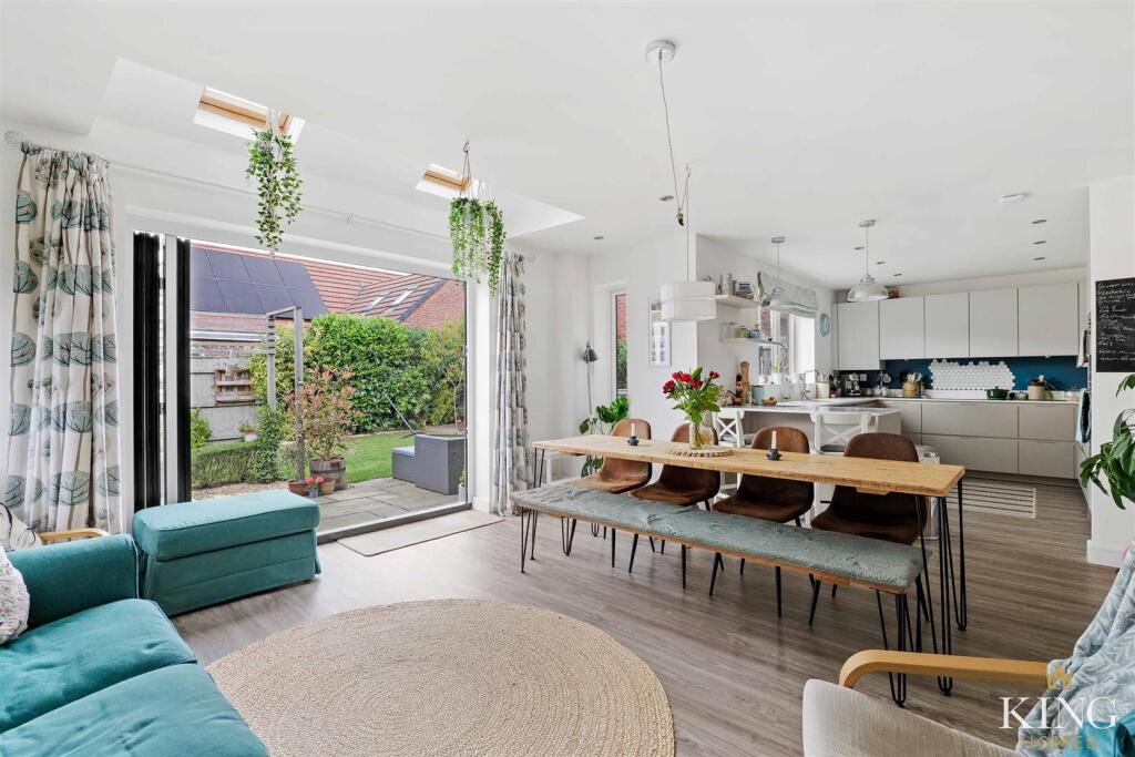 Additional image 2 of Queen Elizabeth Way, Bidford-On-Avon, Alcester