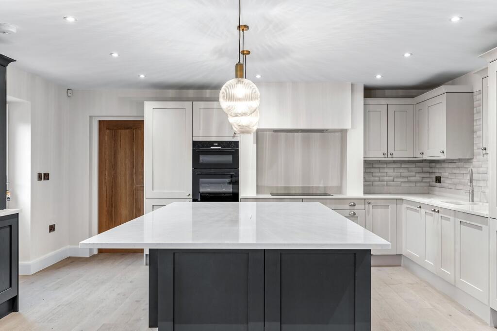 Additional image 7 of The Dairy, Raines Farm, Raines Lane, Glovershaw Lane, Eldwick, Bingley, BD16