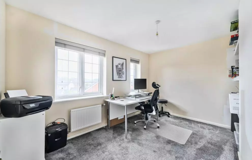 Additional image 5 of Harbin Close, Yeovil