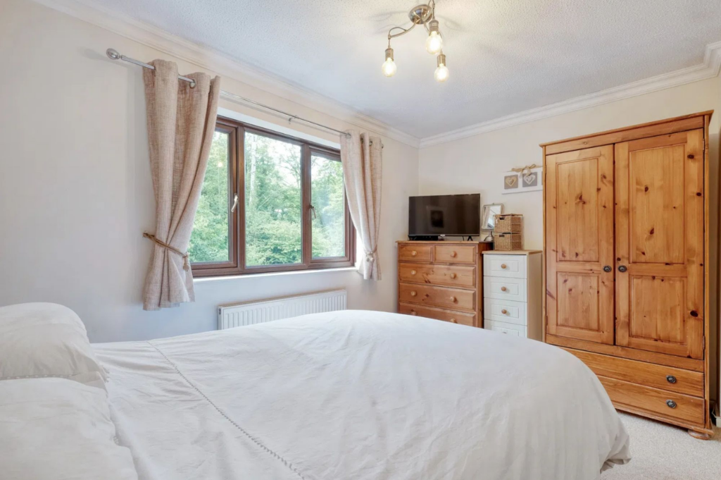 Additional image 10 of Avonbank Close, Redditch, B97