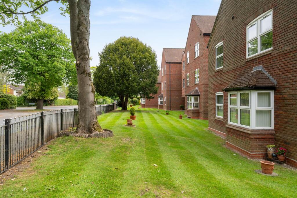 Additional image 13 of The Cedars, Downing Close, Knowle