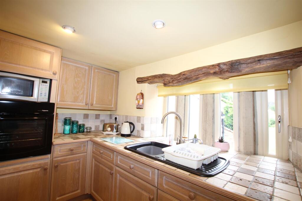 Additional image 9 of Cliffe Lane, Gomersal, Cleckheaton