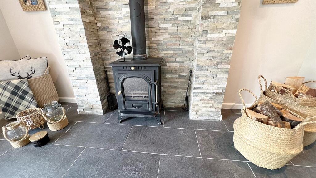 Additional image 7 of Hawkesford Close, Four Oaks, Sutton Coldfield