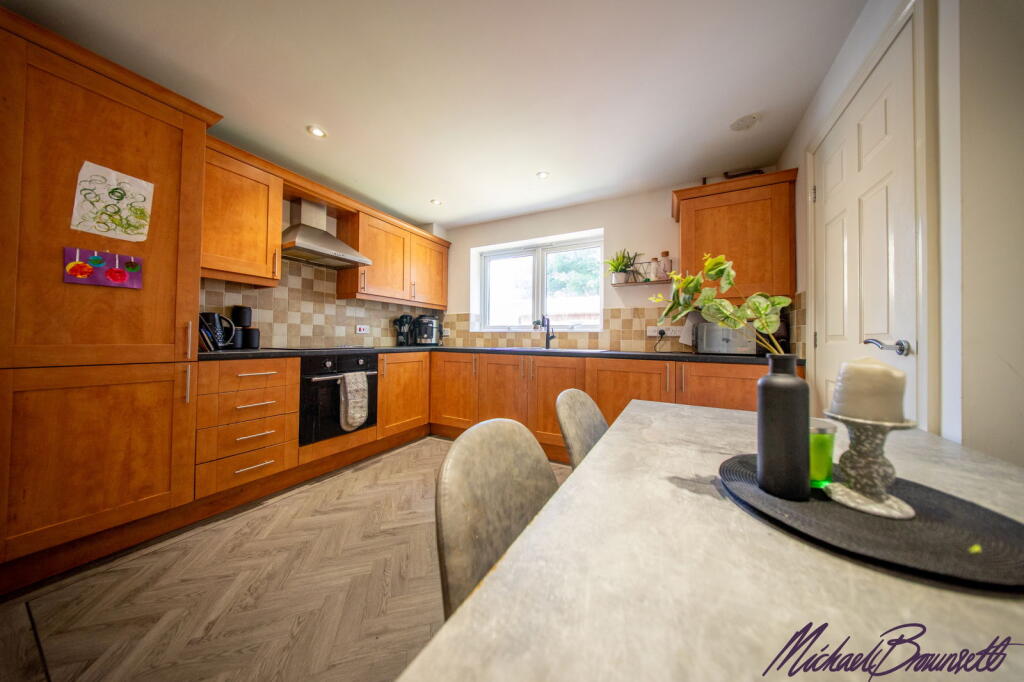 Additional image 6 of The Plantations, Bradford, BD12 0TH