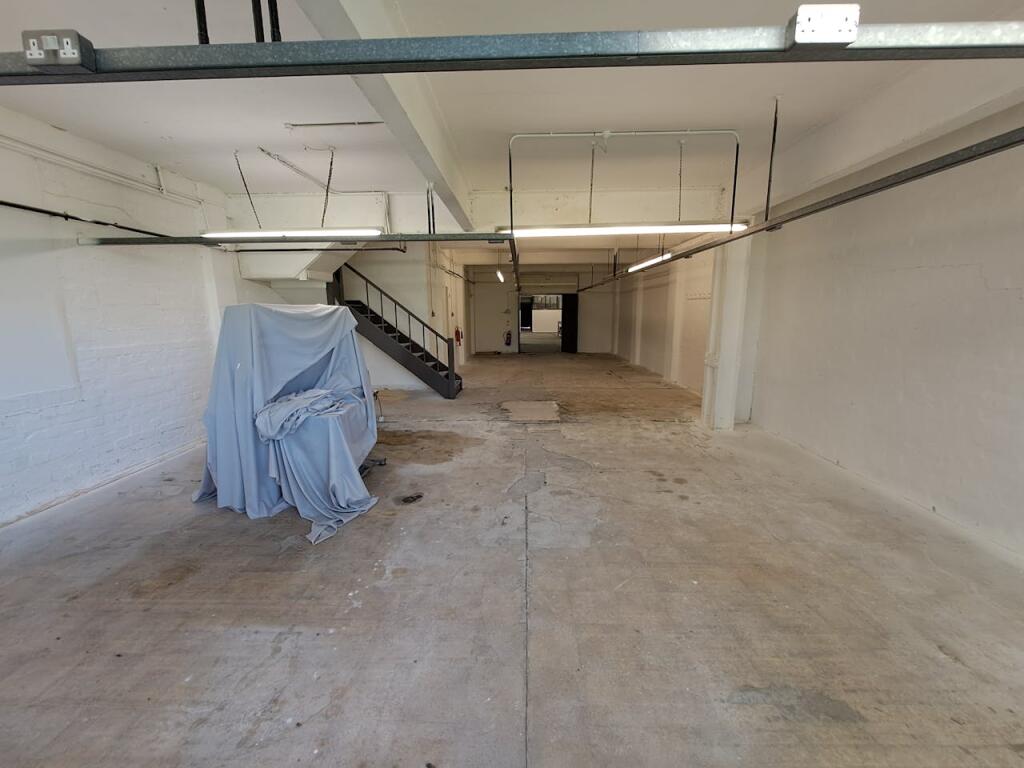 Additional image 10 of 15 Rolfe Street, Smethwick, B66 2AA