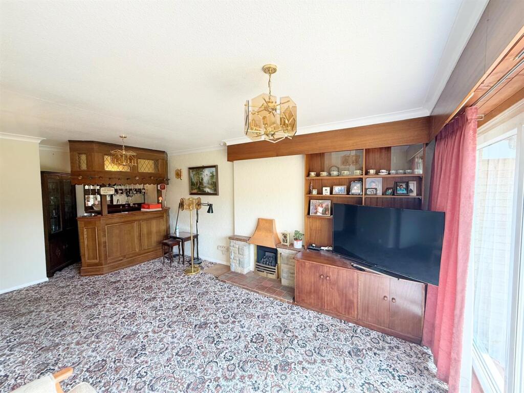 Additional image 2 of Walcot Close, Four Oaks, Sutton Coldfield