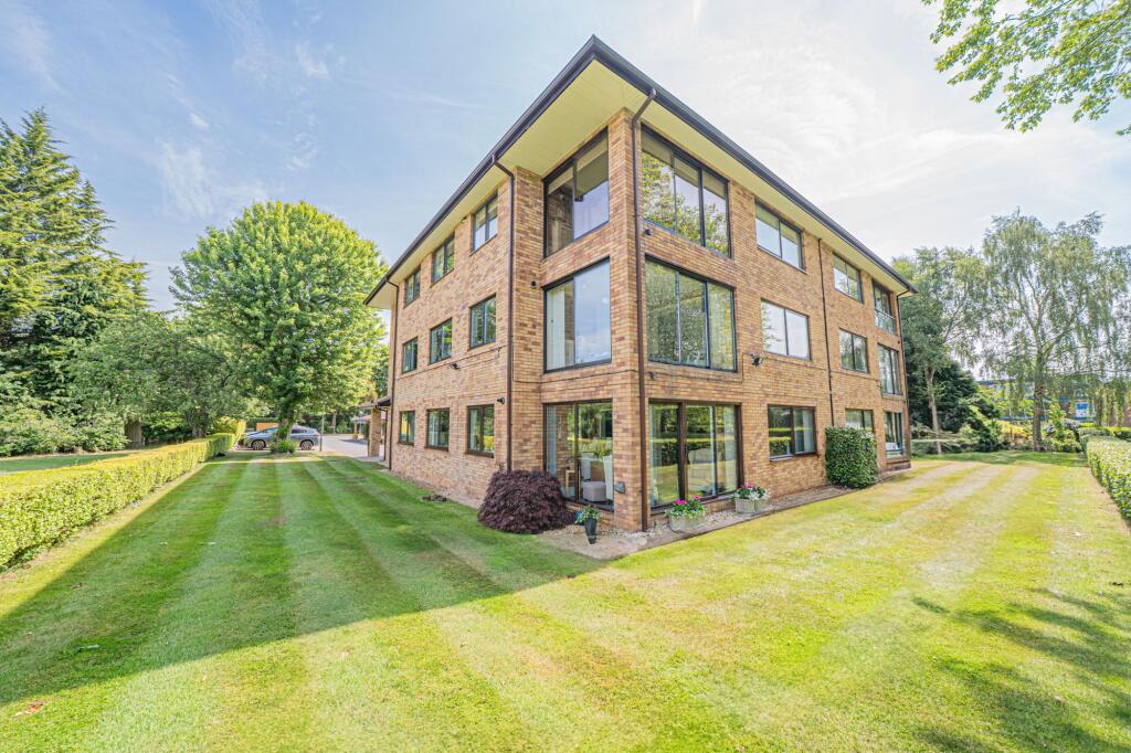 Additional image 24 of Warwick Road, Knowle, B93