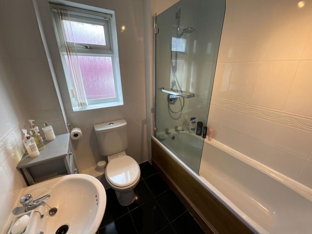 Additional image 12 of ROWLEY REGIS, Regis Heath Road