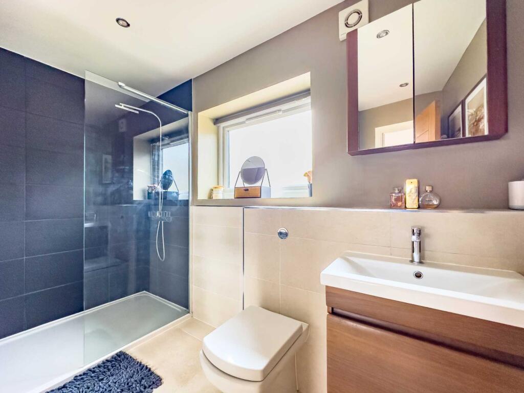 Additional image 12 of Oxford Road, Gomersal