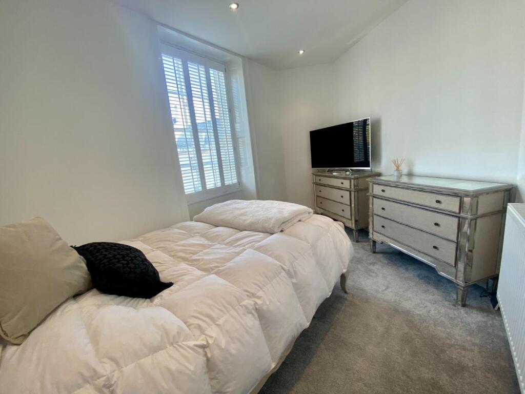 Additional image 4 of Portland Place