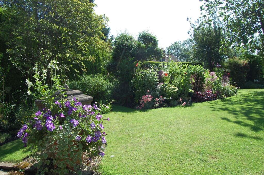 Additional image 28 of Scarfield Hill, Alvechurch, B48