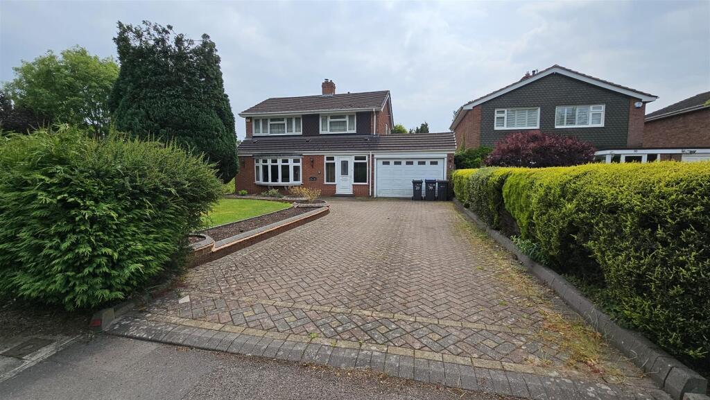 Additional image 30 of Monmouth Drive, Sutton Coldfield