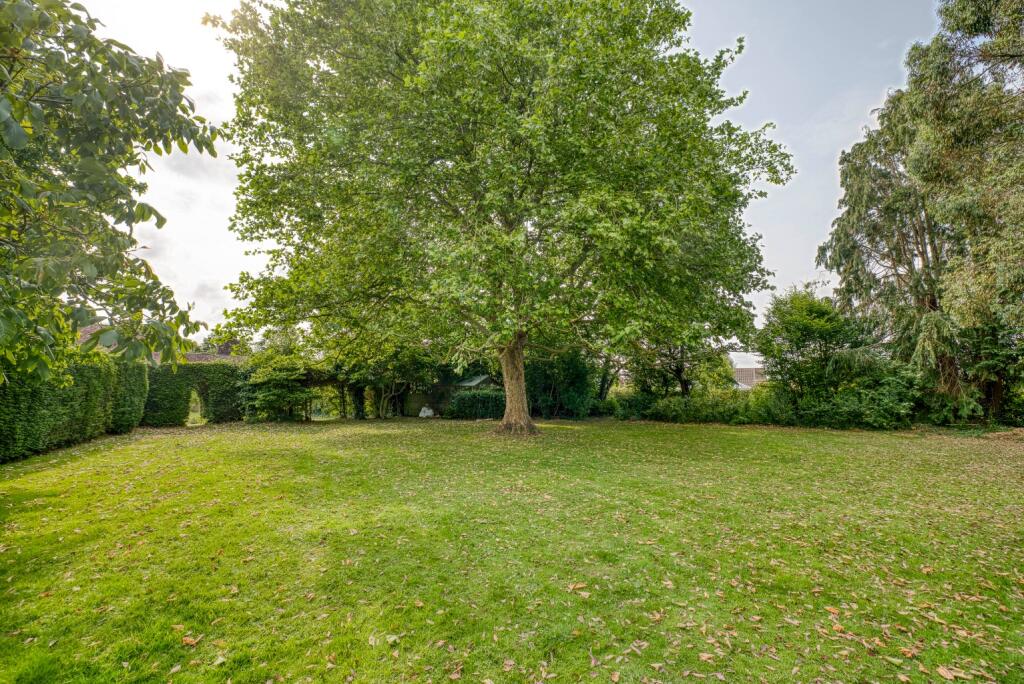 Additional image 36 of 30 Vicarage Street, Tintinhull, Yeovil, Somerset, BA22
