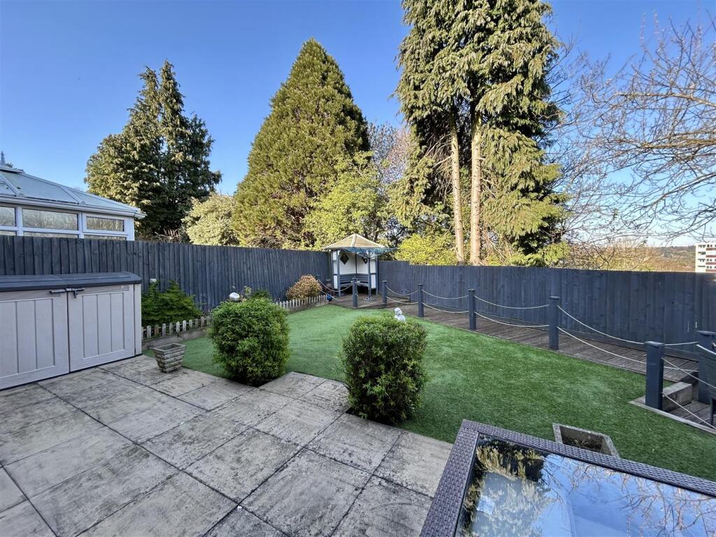 Additional image 29 of Cavalier Drive, Halesowen