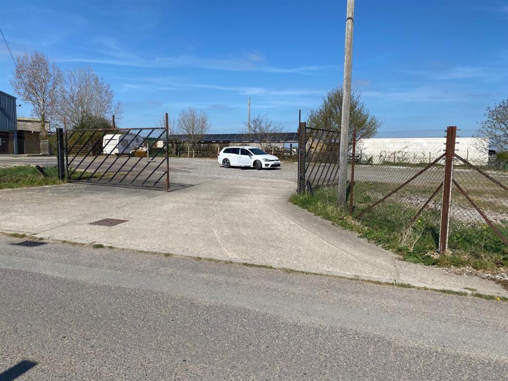 Additional image 6 of Marsh Lane, Henstridge Marsh, Stalbridge