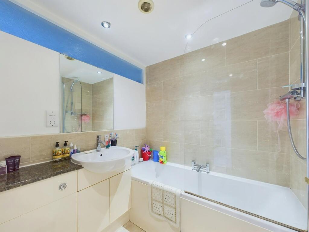 Additional image 27 of Priestthorpe Road, Bingley