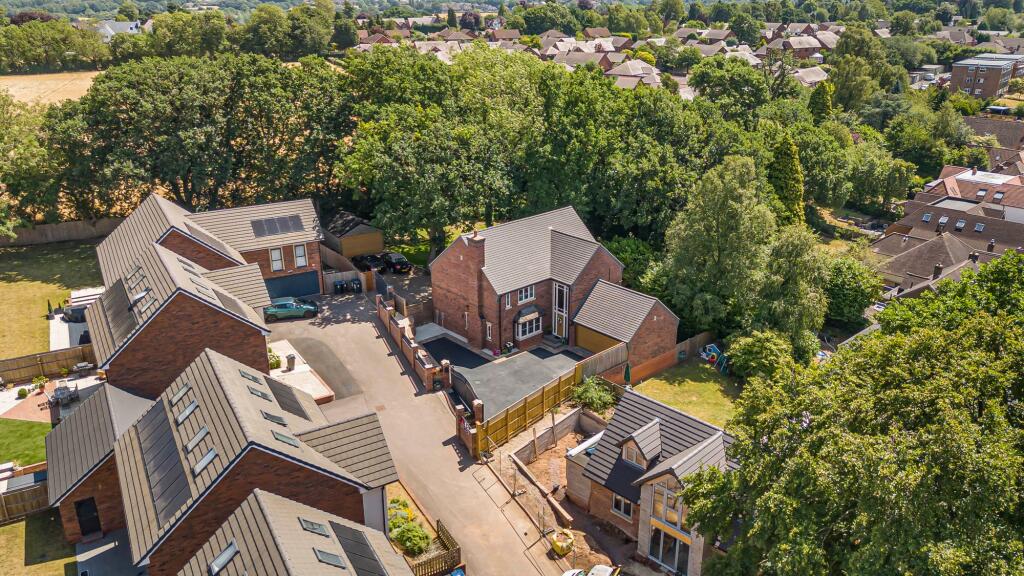 Additional image 43 of Oak View Rise, Four Oaks, B75