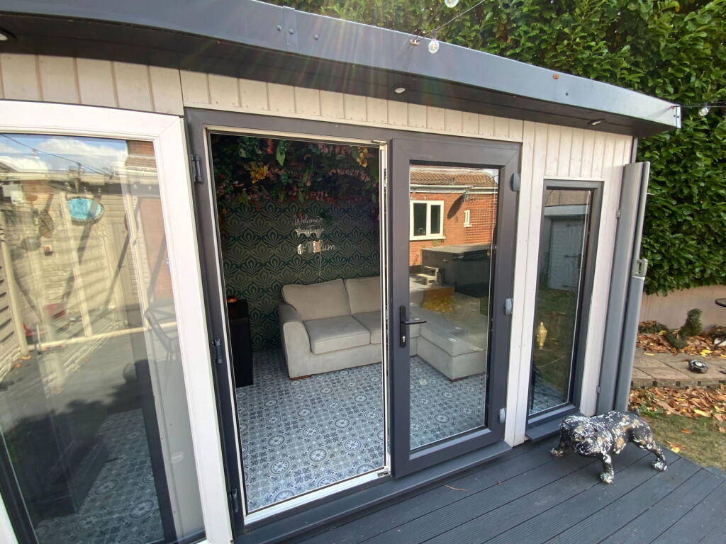Additional image 15 of HALESOWEN, Kent Road