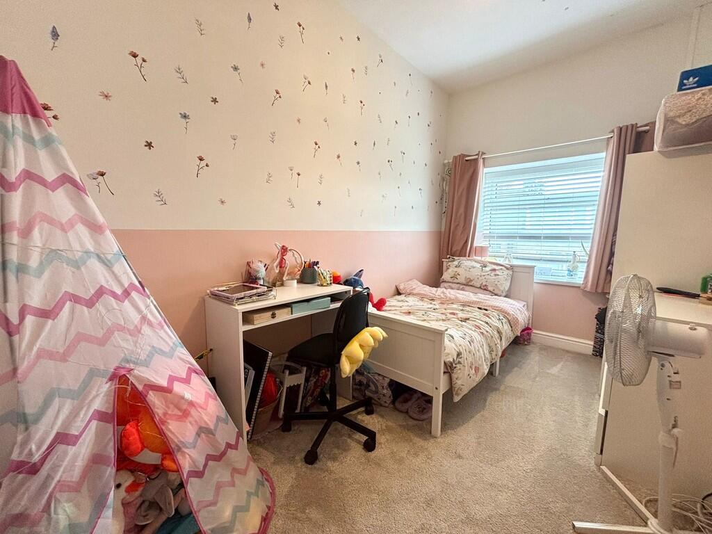 Additional image 9 of Ashmount, Clayton, Bradford