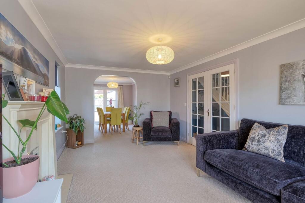 Additional image 6 of Evesham Road, Astwood Bank, B96