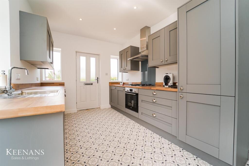 Additional image 27 of Hill Crest Avenue, Burnley