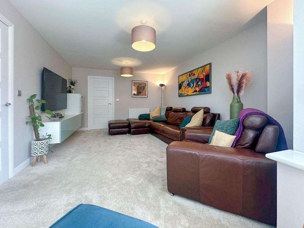 Additional image 32 of Gilhespy Way, Westbury, BA13 3FT