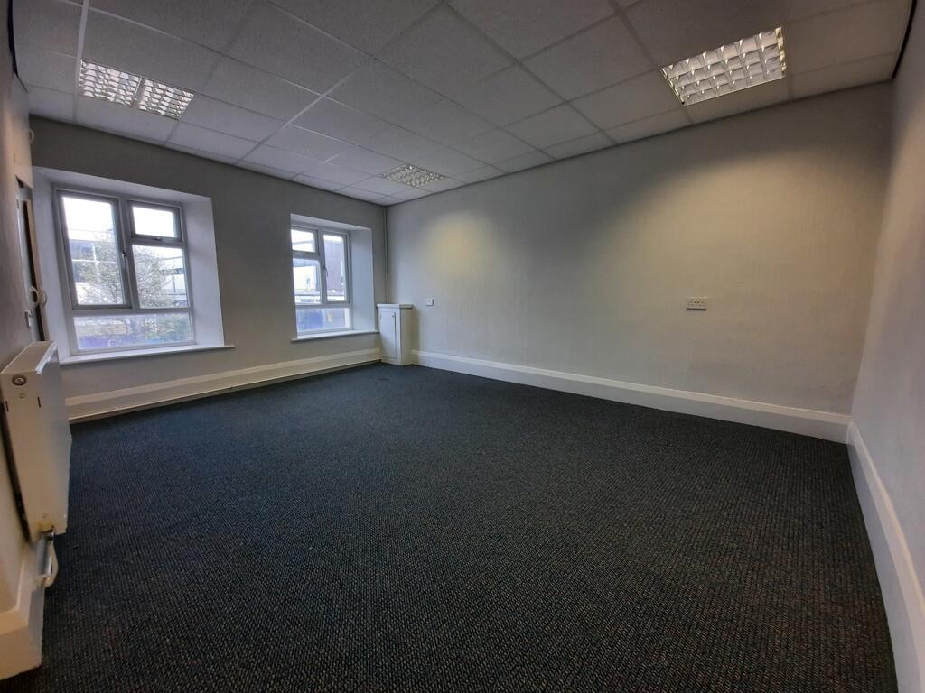 Additional image 8 of 84 St. James's Street, Burnley, Lancashire