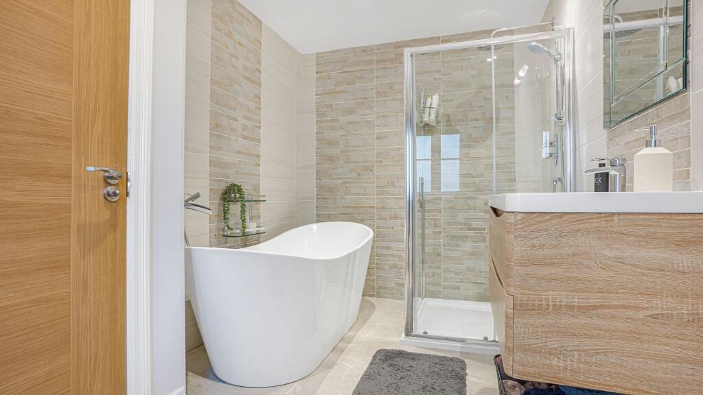 Additional image 20 of Oak View Rise, Four Oaks, B75