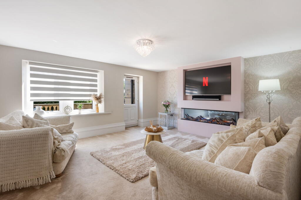 Additional image 9 of Jumeria, Latham Lane, Gomersal, BD19